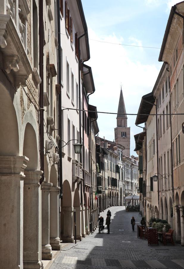 Residence "Le Casette" Pordenone Buitenkant foto