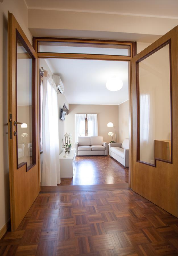 Residence "Le Casette" Pordenone Buitenkant foto