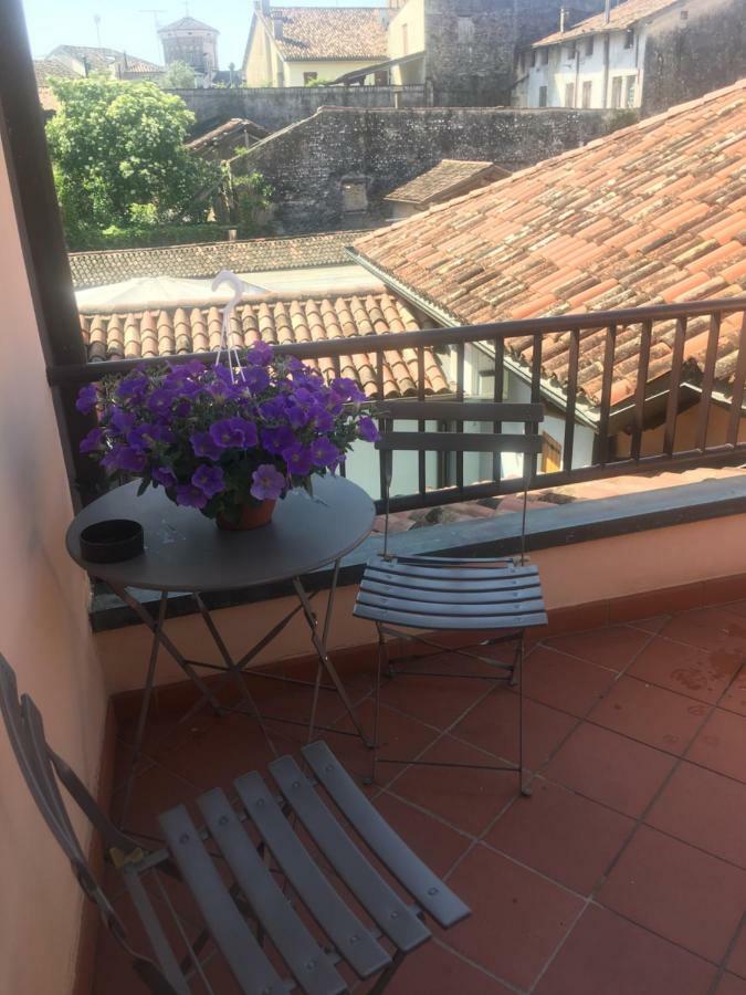 Residence "Le Casette" Pordenone Buitenkant foto